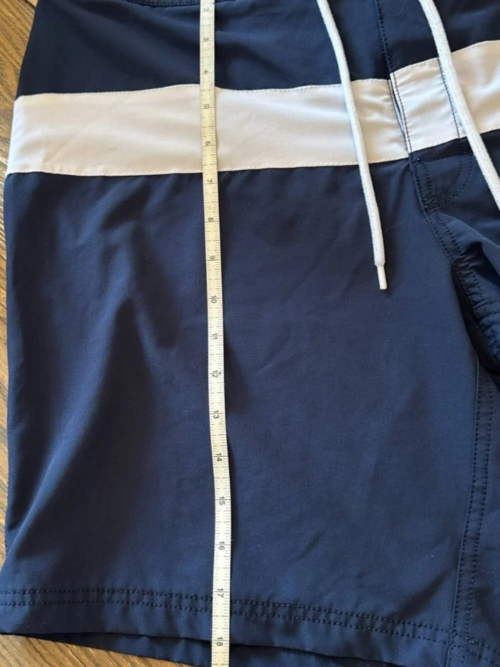 J Crew Flex Swimwear Men's Bathing Suit Swim Trunks Shorts Size 35 Navy White